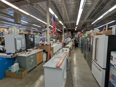 Equihua Outlet, Google photo 2