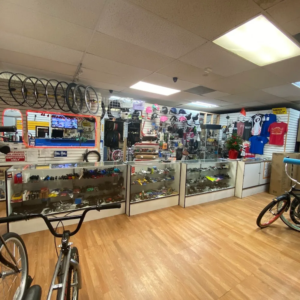 Hector and Milena Bike Shop business photo
