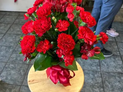 Illusion Flowers, Google photo 1