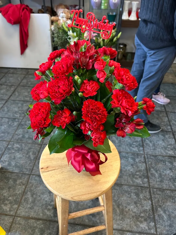 Illusion Flowers business photo
