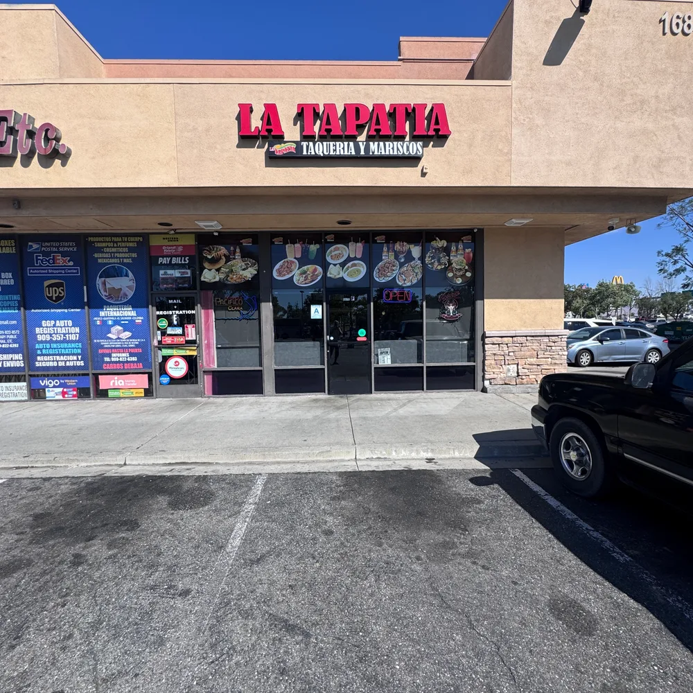 La Tapatia Taqueria y Mariscos business photo