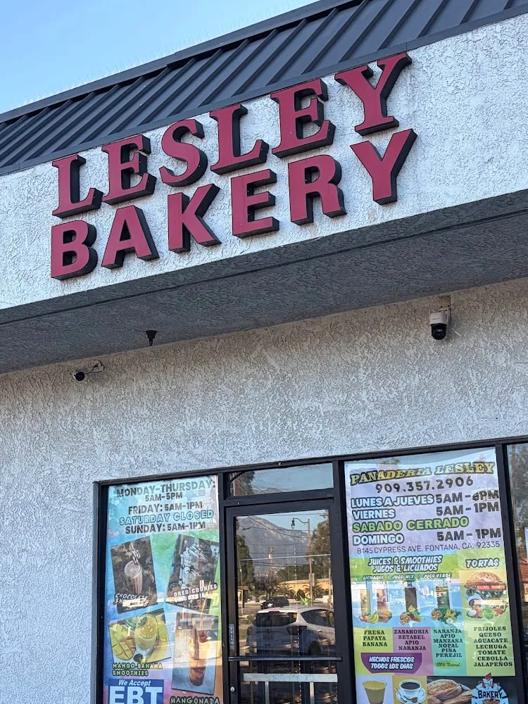 Lesley Bakery business photo