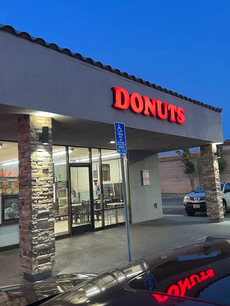 Miss Donuts And Bagels business photo