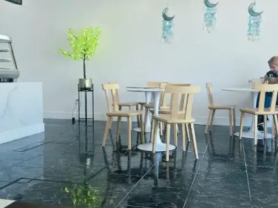 Moon Coffee and Tea, Google photo 4